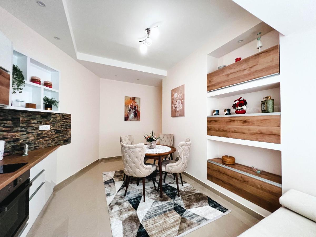 Old Town Luxury Suites Belgrád Kültér fotó